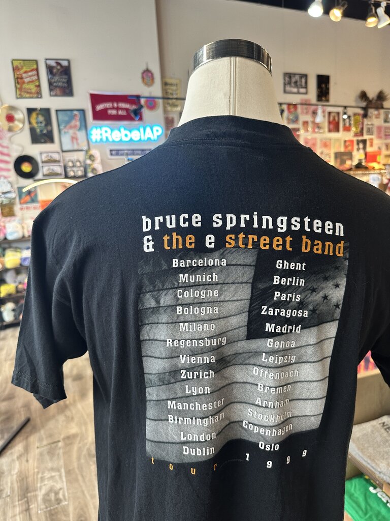 VIN Bruce 99 Tour Blk Tee
