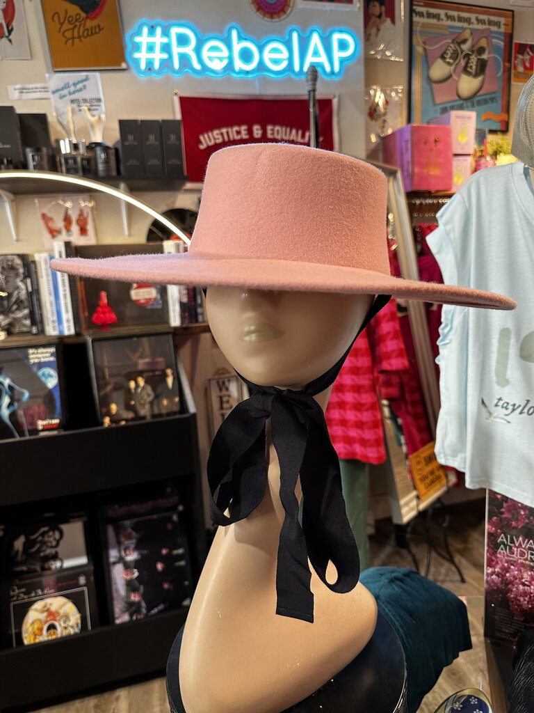 Oblong Box Pink Tie Hat