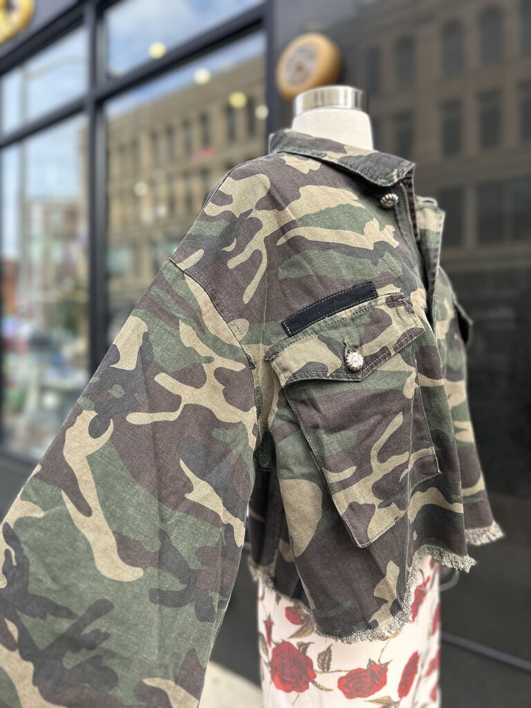 Pol Camo Jacket