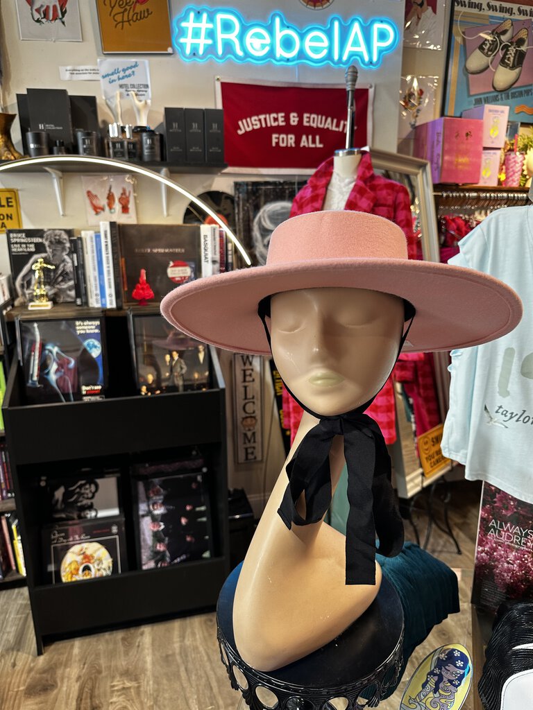 Oblong Box Pink Tie Hat